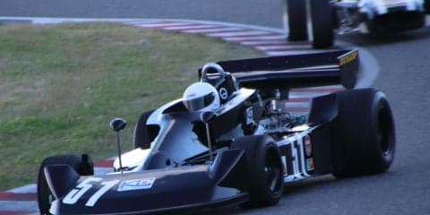 1976年F1イン・ジャパンで活躍したコジマKE007が鈴鹿を疾走!!【鈴鹿サウンドオブエンジン2017】