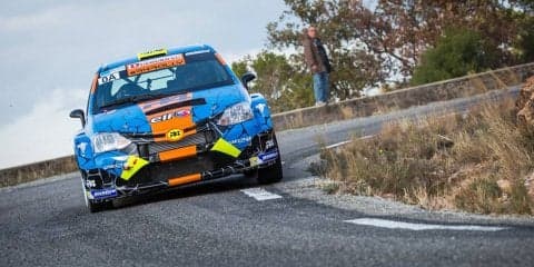 オレカのR4キットマシンとシトロエンC3 R5が0カーとして走行