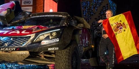 【ダカール2018】カルロス・サインツが8年ぶりに四輪総合優勝…プジョーは3年連続V、トヨタ勢2-3位