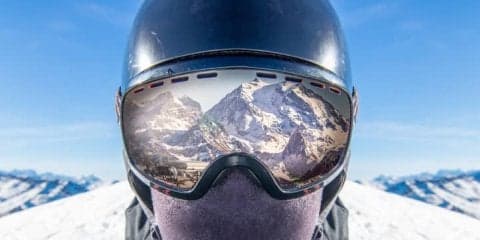 ゴーグルにARが搭載!? スノースポーツの楽しみ方が広がる