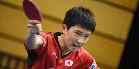 エース張本智和「どうしても勝ちたかった」ようやく1勝を挙げ息吹き返す＜卓球・チームW杯＞