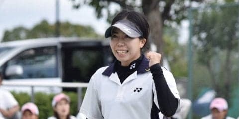 【ソフトテニス部女子】 秋季リーグ戦、２勝１敗で２日目へ
