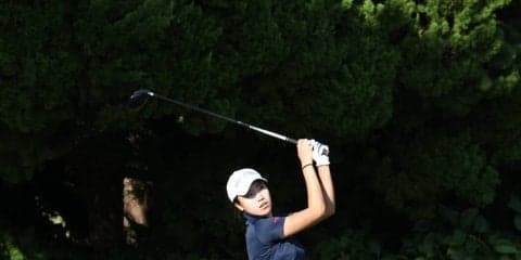 【ゴルフ部】秋季リーグ初日を６位で終え、あすに巻き返しを図る