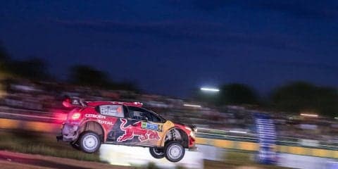 クルー陣は特設ジャンプの不必要性を主張