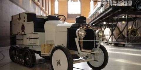 シトロエン、世界で初めてサハラ砂漠を走破したハーフトラックをリビルド…創業100周年の6月に公開へ