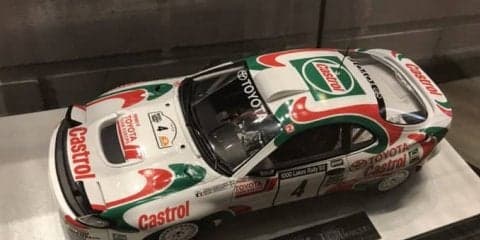 ラリーカーの模型がズラリ！のホテル　ニャオキ＆けいこのホゲホゲWRC@フィンランド日記