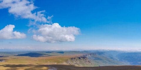 まるでSF映画の世界。最高時速200キロの空中レースが実現か