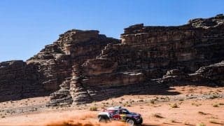 2020年ダカール：サインツがトップタイムで総合首位に浮上、アル−アティヤが2番手