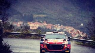 ラリーサンレモWRCに参戦のヒュンダイ勢は、ティエリー・ヌービルが優勝