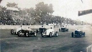 戦前に開場された「多摩川スピードウェイ」の旧観客席が取り壊し危機に