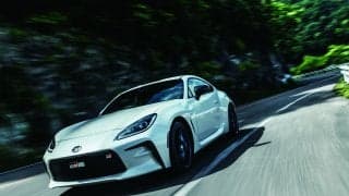 TOYOTA GAZOO Racing、新型GR86を発売。競技ベース想定の「RC」も