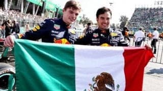 レッドブル・ホンダ、勝負を賭けたターン１。フェルスタッペンは一瞬の隙を見逃さなかった