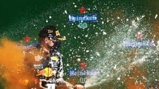 フェルスタッペン、角田裕毅、走行するマシン……F1カメラマンがとらえた2021年シーズン名場面