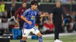 まさにファンタジスタ！久保建英が異次元の「空中クライフターン」を披露　想像を超えたトラップに「おしゃれ過ぎる」「うますぎ」ファン悶絶