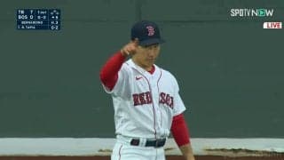 さすがのグリモン使い！吉田正尚が完璧クッション処理＆好返球「レーザービーム吉田」「すごい送球や」とファン興奮