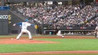 気づいたら盗塁されていた！あきらめるしかない驚速スピード　ソフトバンク・周東佑京の“世界最速レベルの足”がバッテリーを絶望させた瞬間