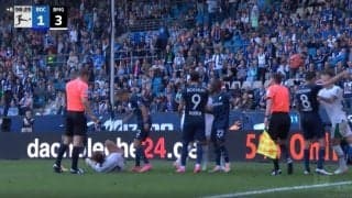 発煙筒から火事騒ぎ、サポーターvs警備員… 最後はあわや大乱闘！スタジアムに響き渡る断末魔の叫び　過去に試合中止になった“因縁のカード”が再び大荒れ