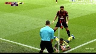 審判がムキムキすぎる！マイボールだ！いやこっちだ！選手の言い合いをよそに…解説者の視線は「そっちに目がいっちゃう」元日本代表・槙野智章を釘付けにしたレフェリーの上半身