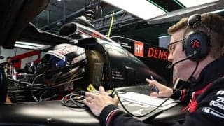 トヨタのWRCチーム公式パートナーを務めるJALが、WECチームともパートナー契約