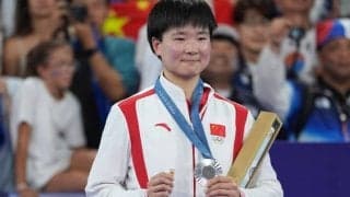 「最高のオリンピック精神！」負傷した相手に向けた中国バド選手の行動に称賛集まる「心温まるスポーツマンシップ」【パリ五輪】