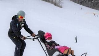 まるで雪上のジェットコースター！誰でも楽しめる新感覚体験「デュアルスキー」って？