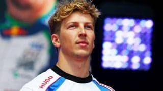 衝撃クラッシュの角田裕毅に「無事なのか？」　元同僚ローソンが見せた“気遣い”に称賛の声「称えられるべき振る舞いだ」