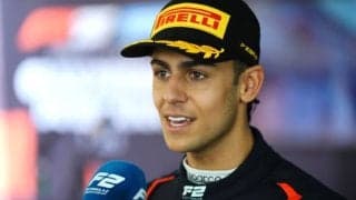 角田裕毅の立場を脅かすリンドブラッドのF1デビューはいつ⁉　現実的なのは“サマーブレイク後”のローソンとの交代か