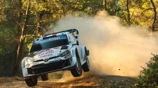 WRCアクロポリス：波乱の金曜日にトヨタはセバスチャン・オジエがポディウム圏内を死守