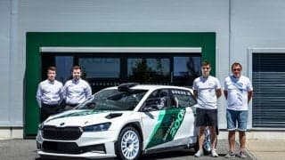 シュコダ・モータースポーツが200台目のファビアRSラリー2を納車