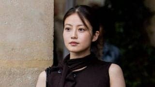 “世陸アンバサダー”今田美桜が世界新記録に大興奮！「おでこ×ポニテ」も話題に「やっぱり前髪アップが好き」【東京世界陸上】