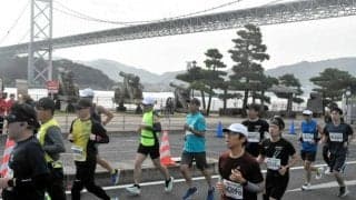 下関海響マラソンに1万人快走　好天と声援、ボランティアに支えられ