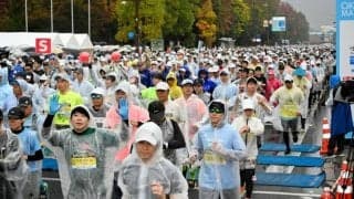 おかやまマラソン　雨の中、約1万6千人が岡山市内を駆け抜ける