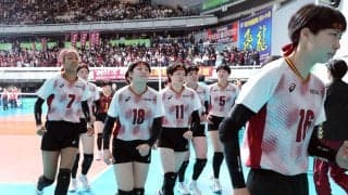 春高バレー　日本代表・佐藤淑乃の母校は初戦敗退　敬愛学園、リードを逆転され「ミスが出た」