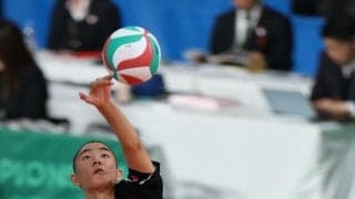 春高バレー　川内商工、慶応にストレートで完勝　身長194センチのスーパー1年生エース田中洸が鮮烈デビュー