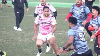 トンガ生まれの23歳が刻んだ初キャップ。その裏に、支え続けた母親あり