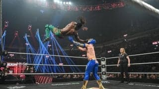 “身体能力オバケ”なレスラーが話題 飛んで、回って…驚異の身体能力に「鳥人間ですね」放送席も驚愕