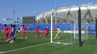 豪快！日本代表DF、韓国MFを吹っ飛ばす“異次元ヘッド”炸裂「よく競り勝った」「ヤバすぎる」永野修都の決勝点演出にファン歓喜【U23アジアカップ】