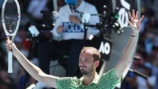  崖っぷちから大逆転 メド全豪16強 