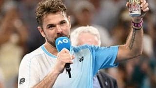  ワウリンカ 最後にコートでビール飲む 