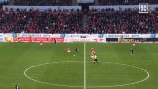 佐野海舟を抜き去る！20歳日本人FW、ブンデス初陣で“4人翻弄”のキレキレ突破「ドリブルも上手なのか」「可能性を感じる」塩貝健人にファン驚き