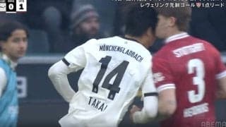 「めっちゃ流血してる」日本代表DF高井幸大に“まさかのアクシデント”「これは痛いわ」ボール処理直後に相手選手に激突