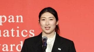 【水泳】池江璃花子「一番大きいトロフィーを」村佐達也「歴史を未来へ」25年度表彰式