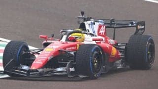 「勝利へのメンタリティを感じる」ハミルトンが語る新フェラーリ　最速記録の新型マシンに手応え「より楽しめるクルマになった」