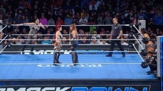 「歓声すごい」米マットで“大声援”と“大ブーイング”の日本人女子対決が実現…後輩の“特大ヒールムーブ”をファン絶賛「やるやん」