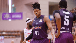 横浜EXが米出身のスティーブン・ハートを獲得…2019年には山形でプレーしたPF、河合竜児HCと再タッグ