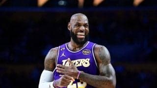 41歳のレブロン、今季初のトリプルダブル…マローンを上回り史上最年長記録を更新