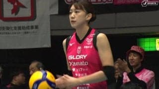 「かわいいだけじゃ」で人気の女子バレー選手、試合で見せた“渾身パンチ”が「凄すぎる」と話題