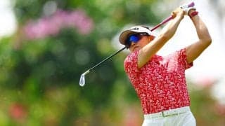 【速報】岩井千怜が前半8ホールで6バーディ 通算9アンダー単独首位浮上