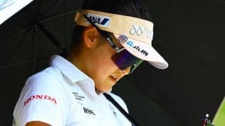 世界1位ティティクル首位浮上 岩井千怜は3打差3位で最終日へ「自分の世界を作って回れた」