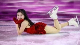 「恋に堕ちました」中井亜美がエキシビでも“魅了”…「足バタバタが可愛すぎ」「会場の熱気ヤバいのも納得」【冬季五輪】